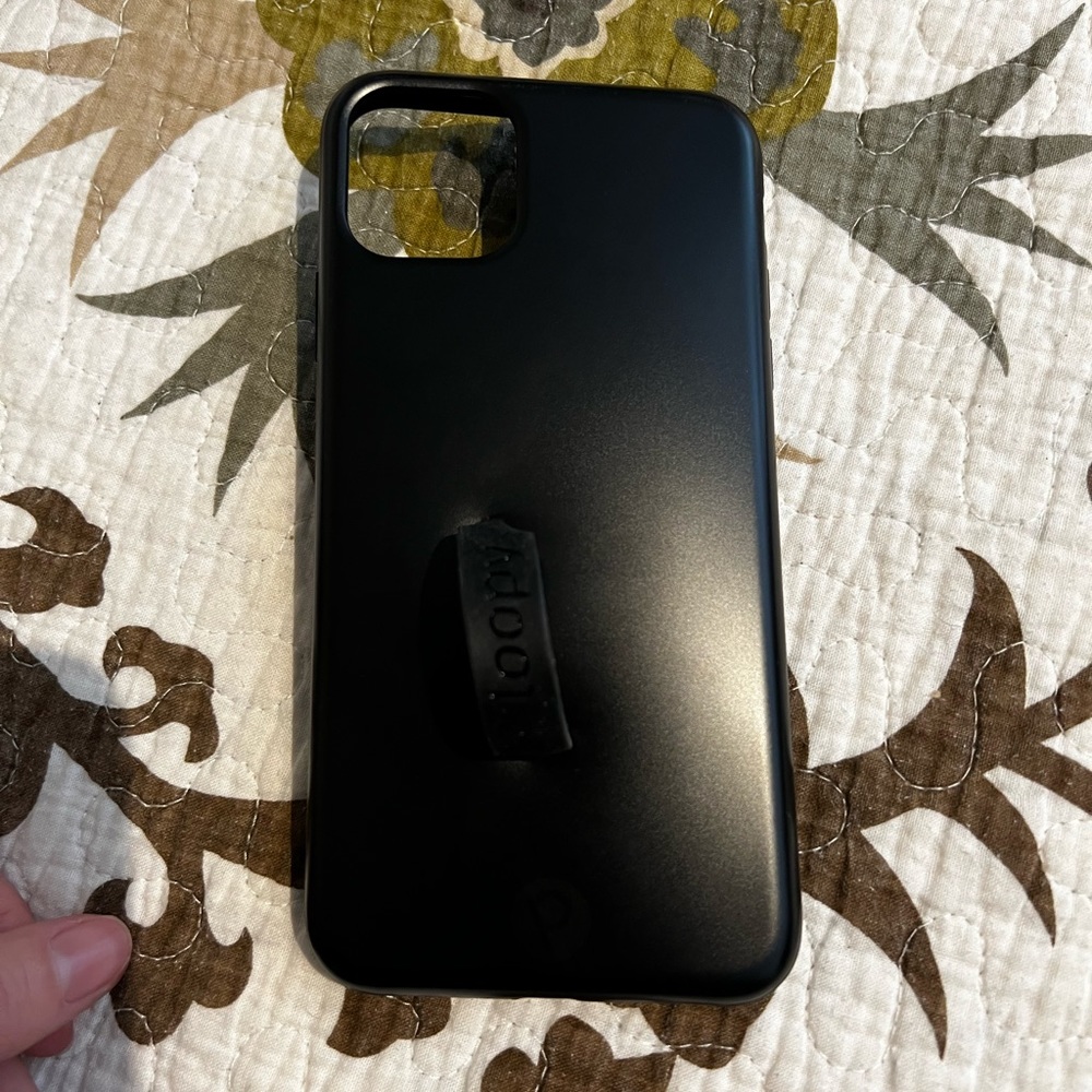 Stealth Black Loopy Case for IPhone 11 Pro Max